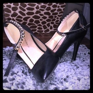 Chain embellished heels